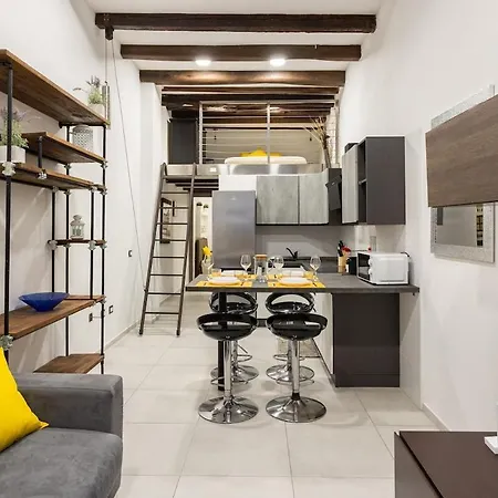 Dimora Le Due Torri - Modern Center Апартаменты