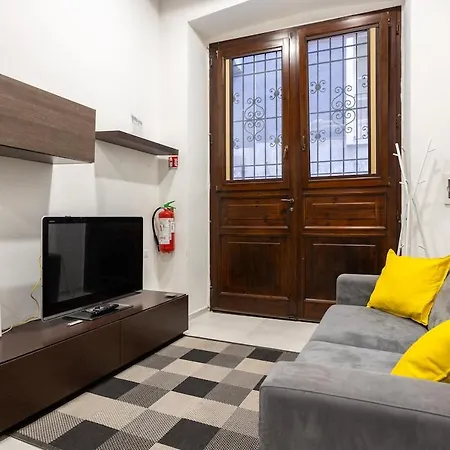 Dimora Le Due Torri - Modern Center Апартаменты *